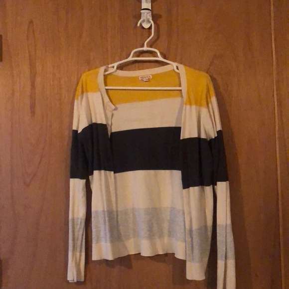 Merona Sweaters - Merona XL color block cardigan